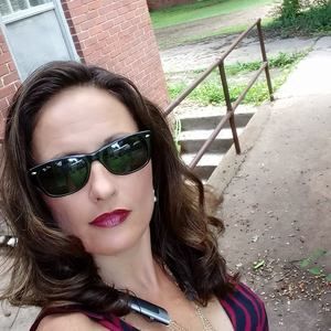 Meet your Posher, Monica